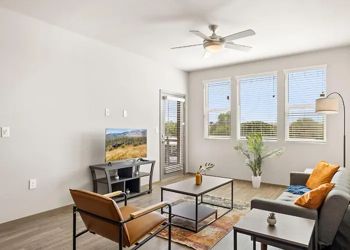Spacious Westgate Cozysuites By Stadium With Pool 2 Apartment *